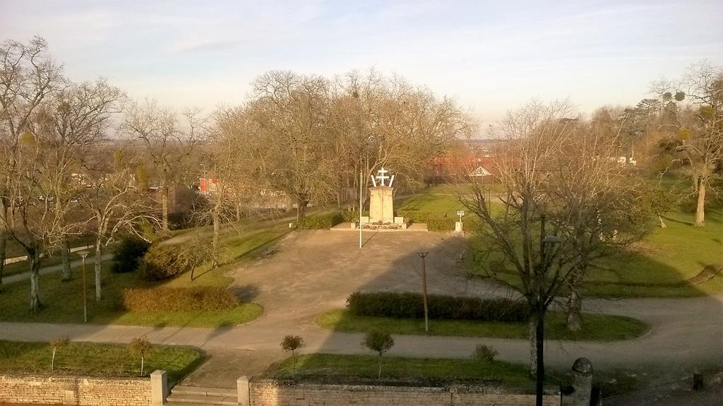 Apart Falaise 23 Apartment Bagian luar foto